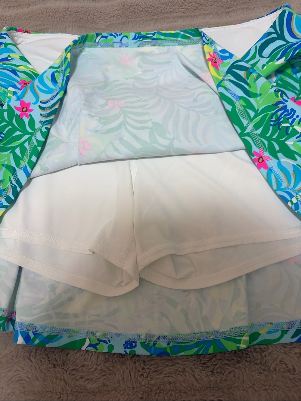 Lilly Pulitzer Aila Skort - Picture 7 of 7